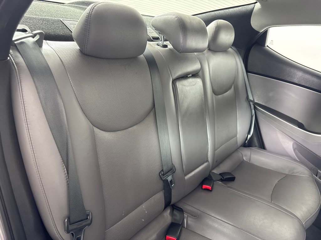 2016 Hyundai Elantra Image 21