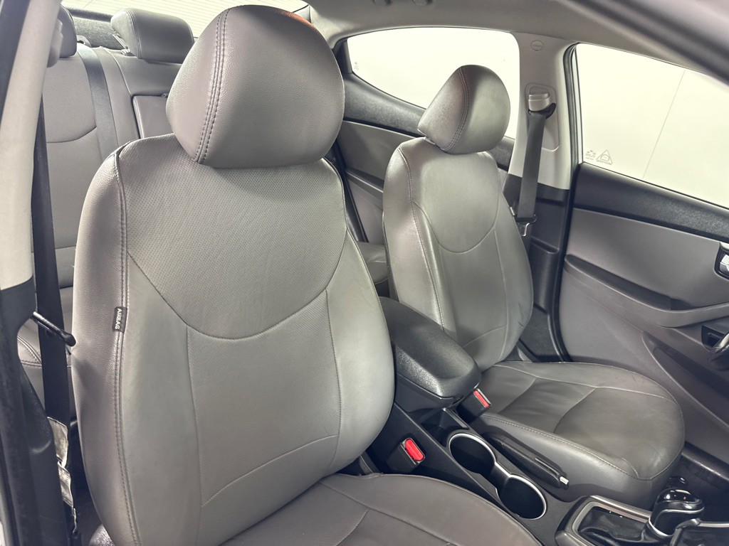 2016 Hyundai Elantra Image 22