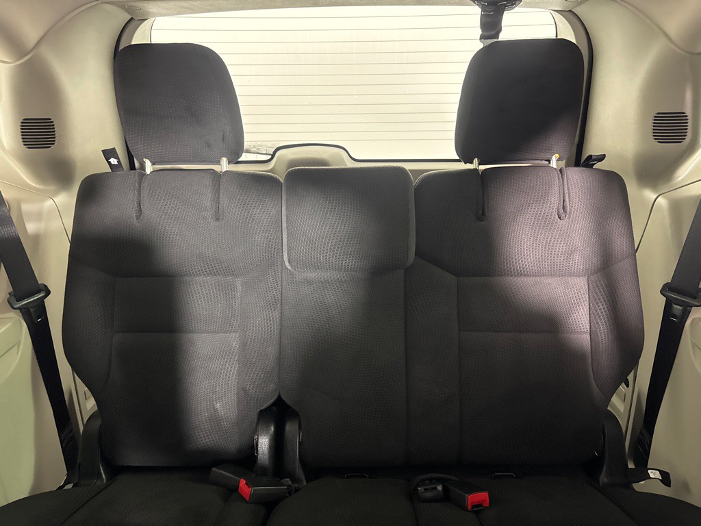 2017 Dodge Grand Caravan Image 20