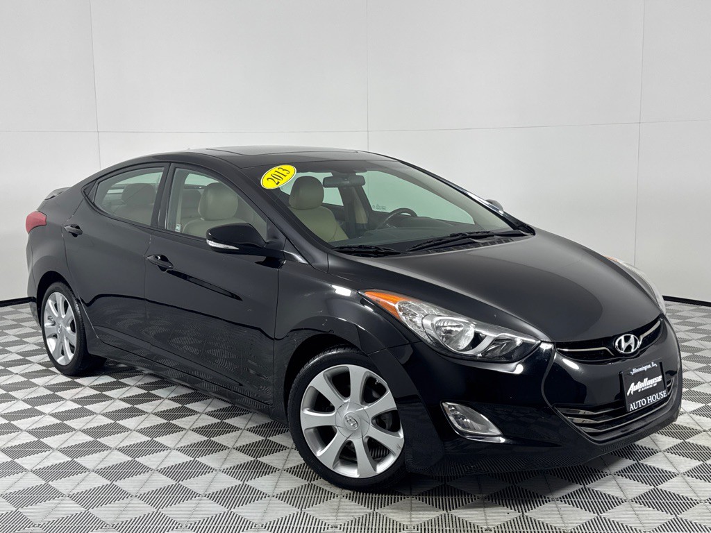 2013 Hyundai Elantra Image 2