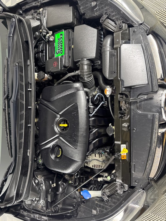 2013 Hyundai Elantra Image 29