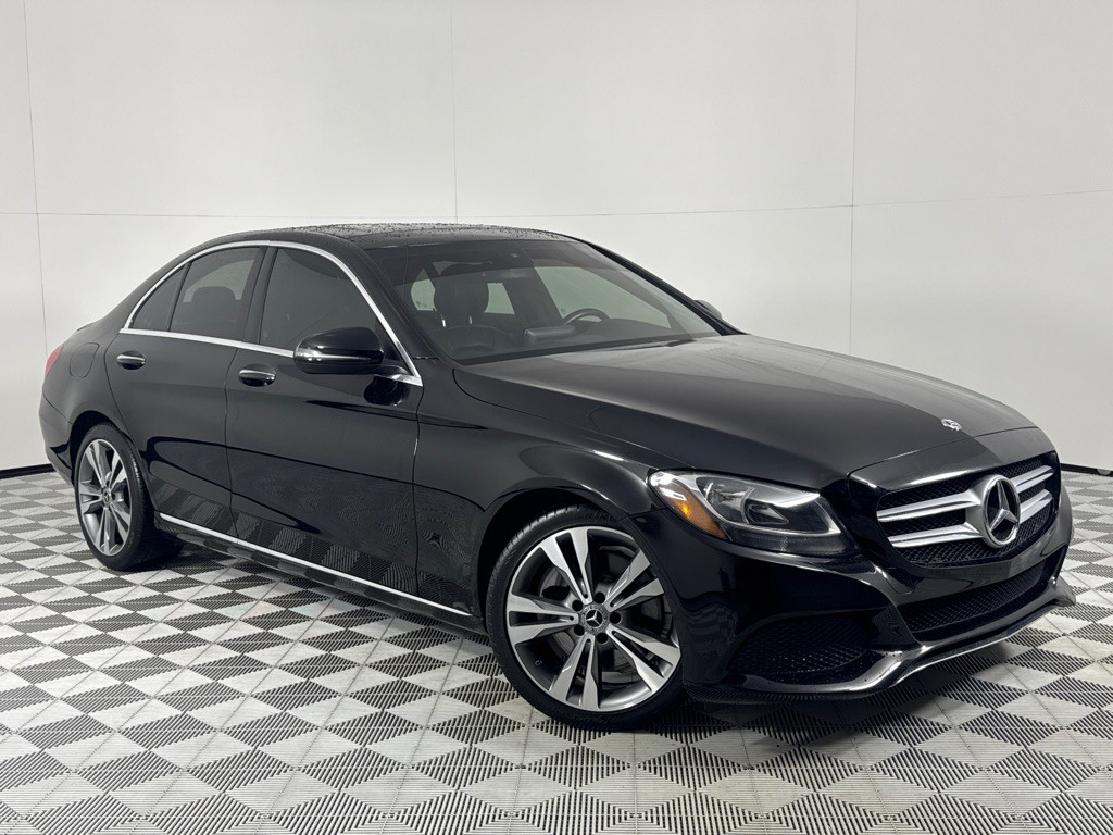 2018 Mercedes-Benz C-Class Image 2