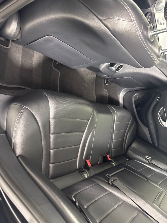 2018 Mercedes-Benz C-Class Image 23