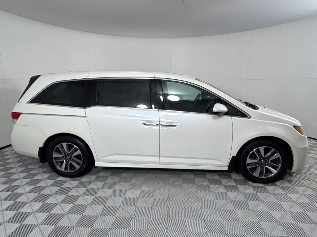 2014 Honda Odyssey Image 4