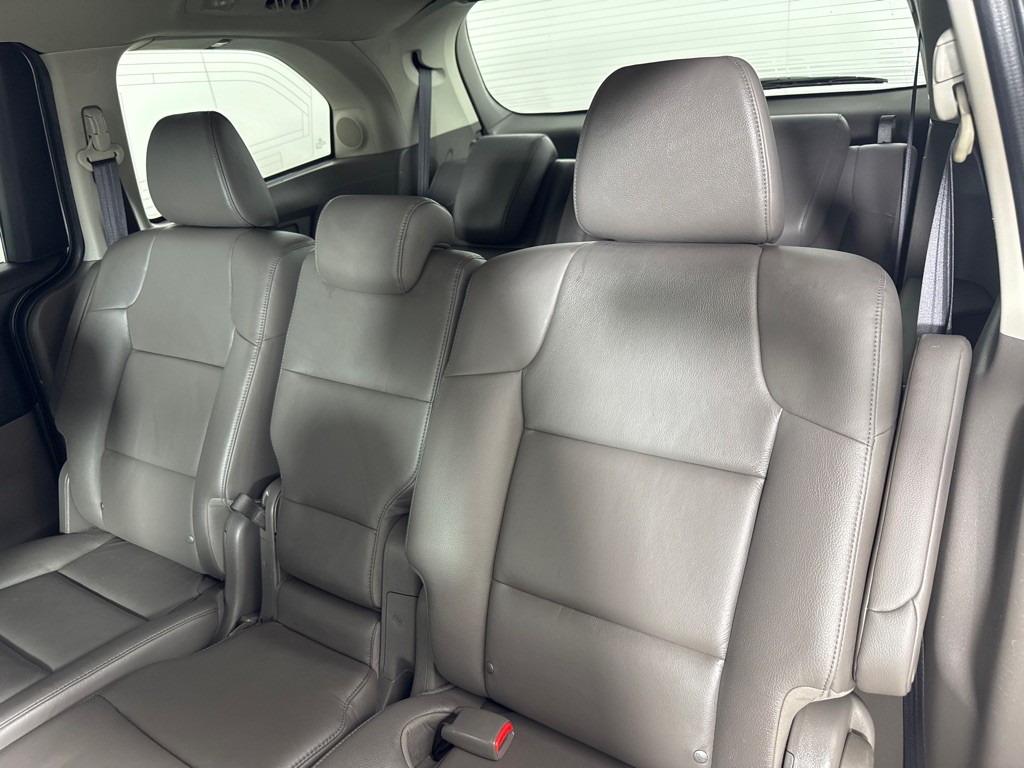 2014 Honda Odyssey Image 21
