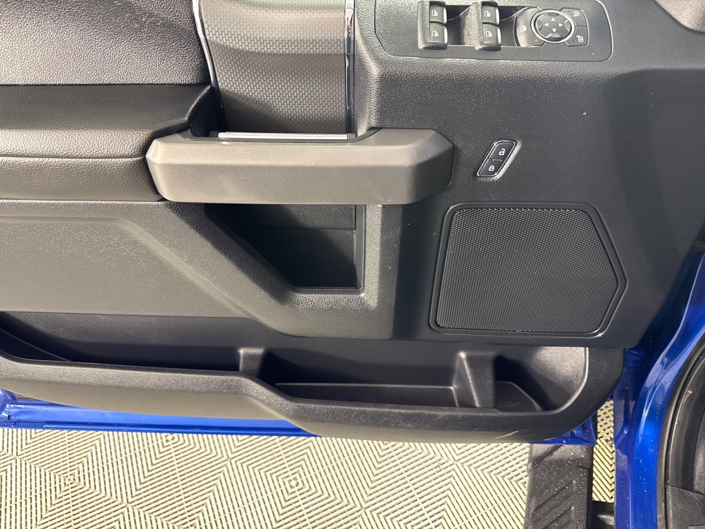 2017 Ford F-150 Image 12