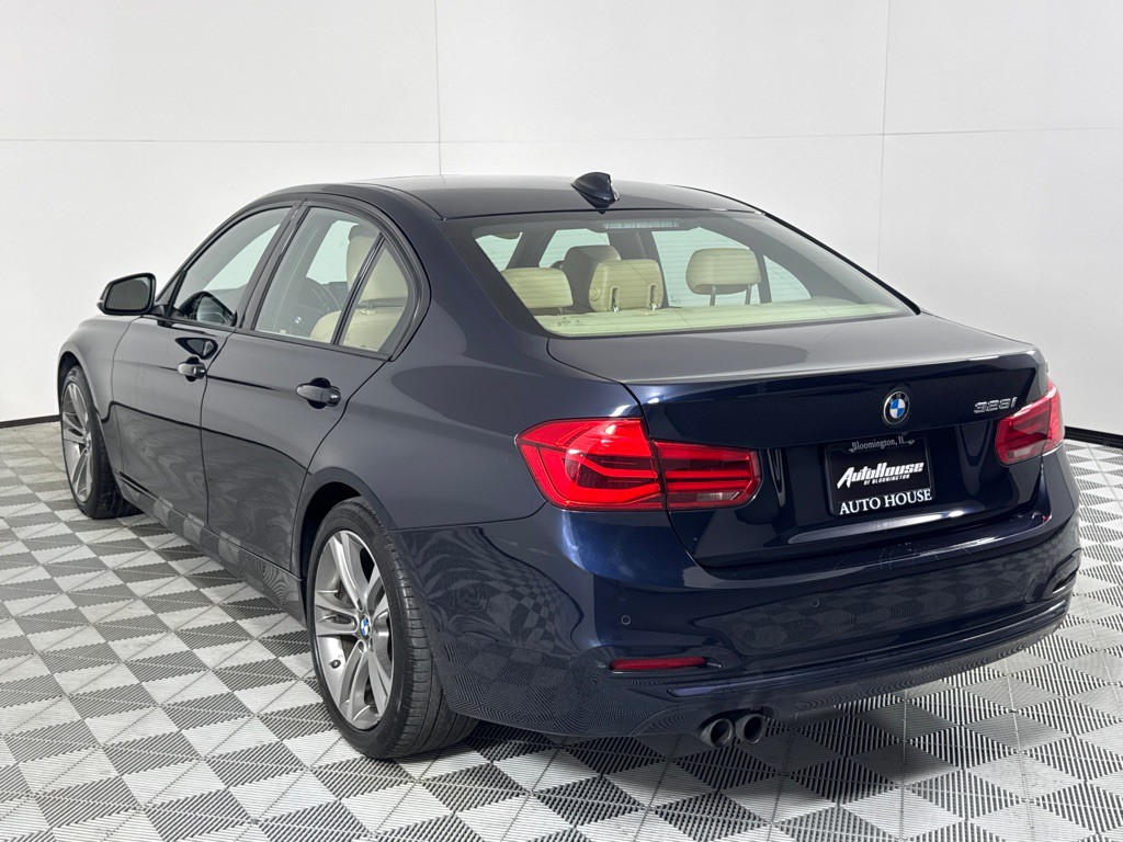 2016 BMW 3 Series Image 7