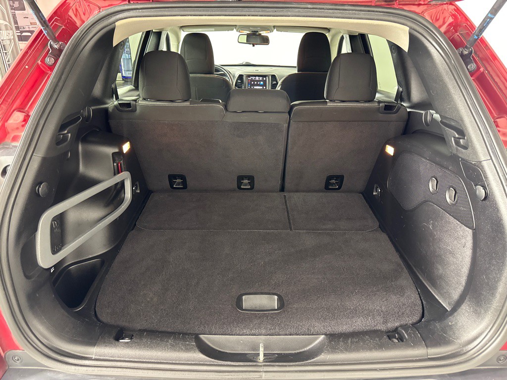 2014 Jeep Cherokee Image 19