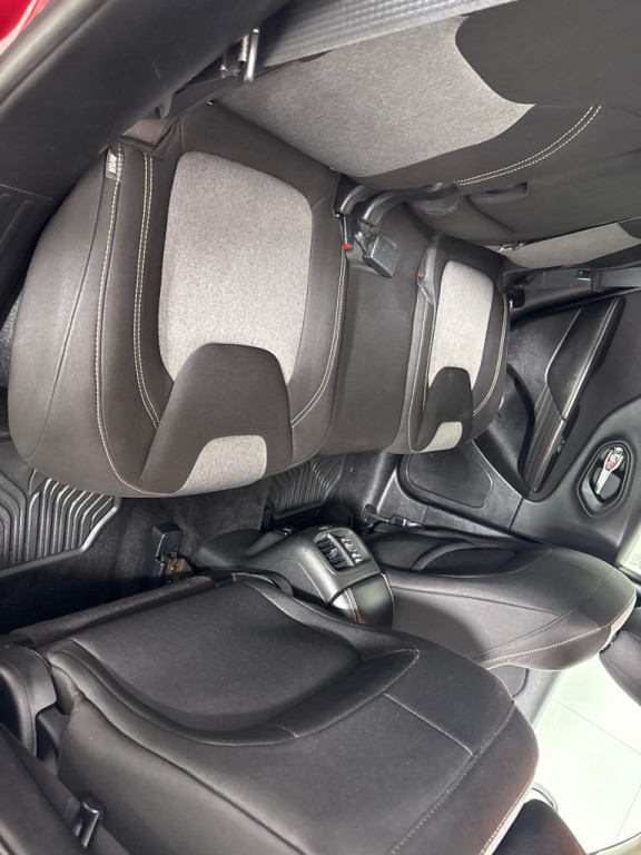 2014 Jeep Cherokee Image 20