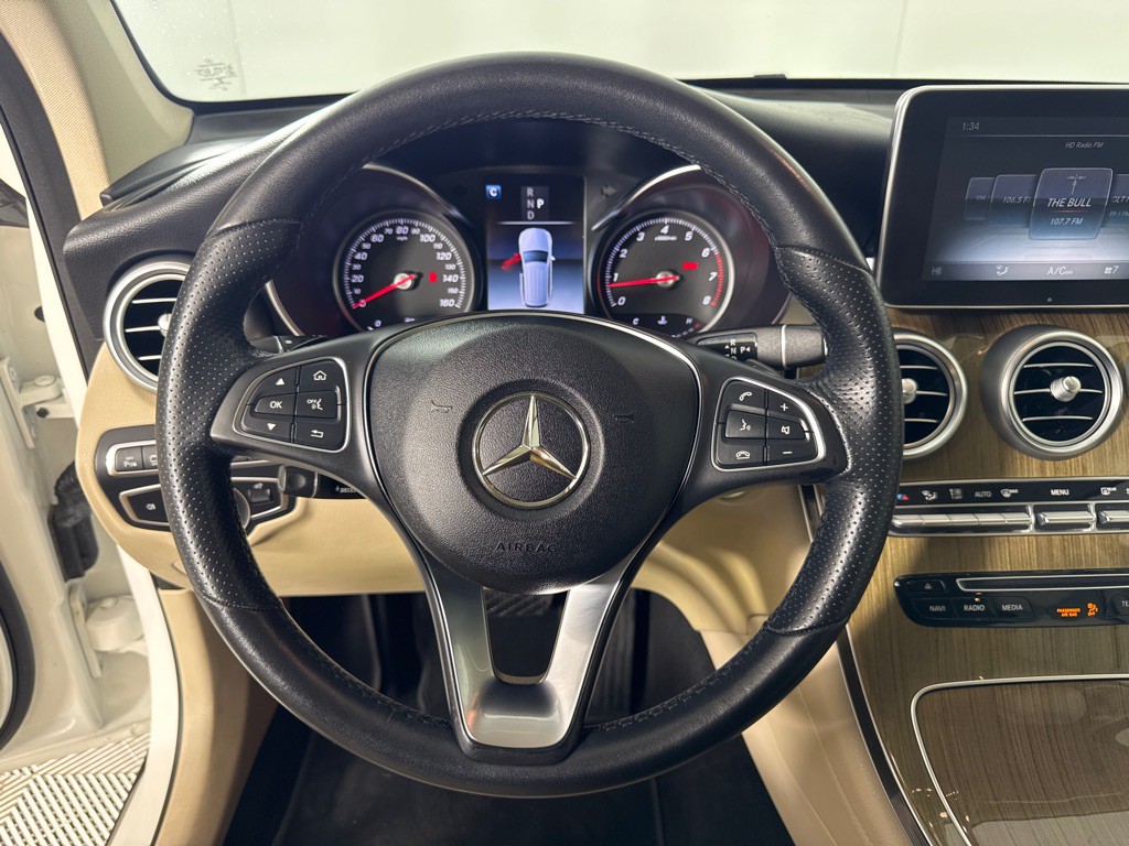 2018 Mercedes-Benz GLC-Class Image 14