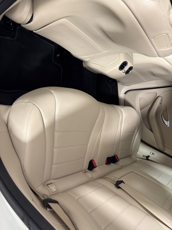 2018 Mercedes-Benz GLC-Class Image 19