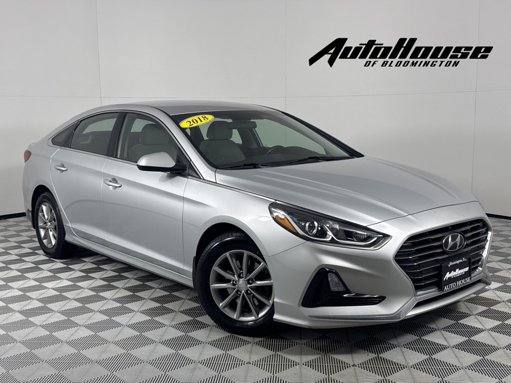 2018 Hyundai Sonata Image 1