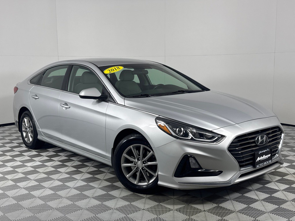 2018 Hyundai Sonata Image 2