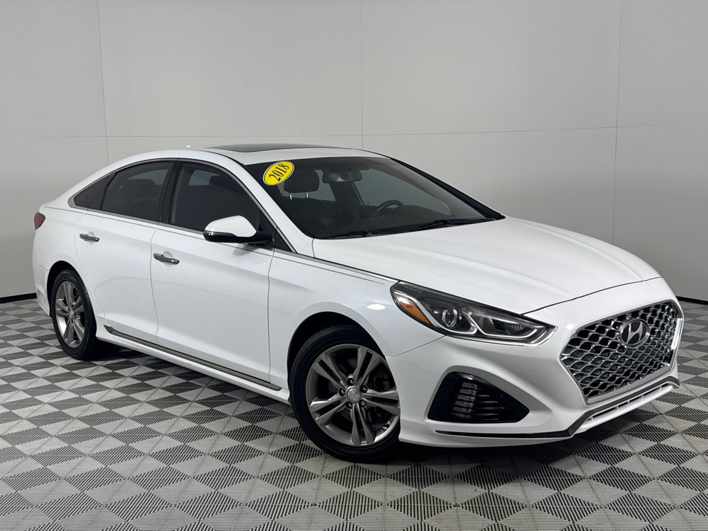 2018 Hyundai Sonata Image 2