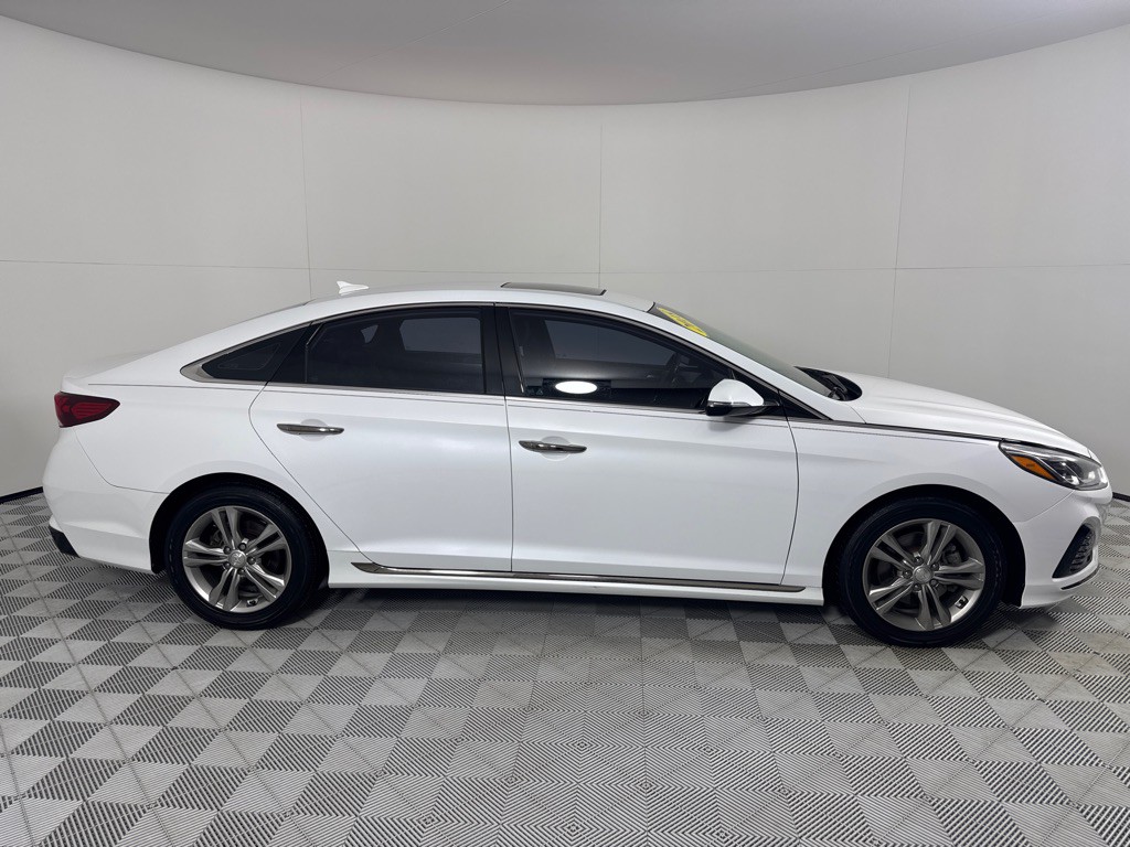 2018 Hyundai Sonata Image 4