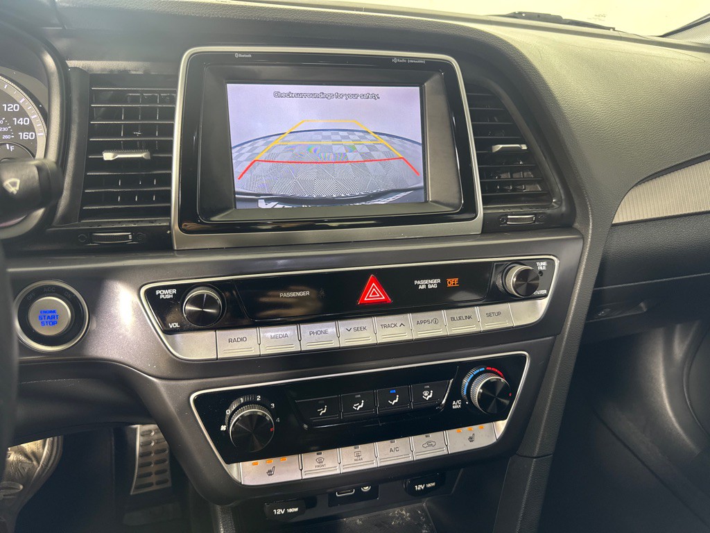 2018 Hyundai Sonata Image 18