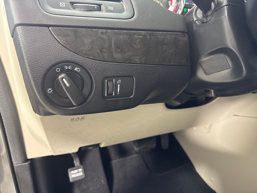 2017 Dodge Grand Caravan Image 13