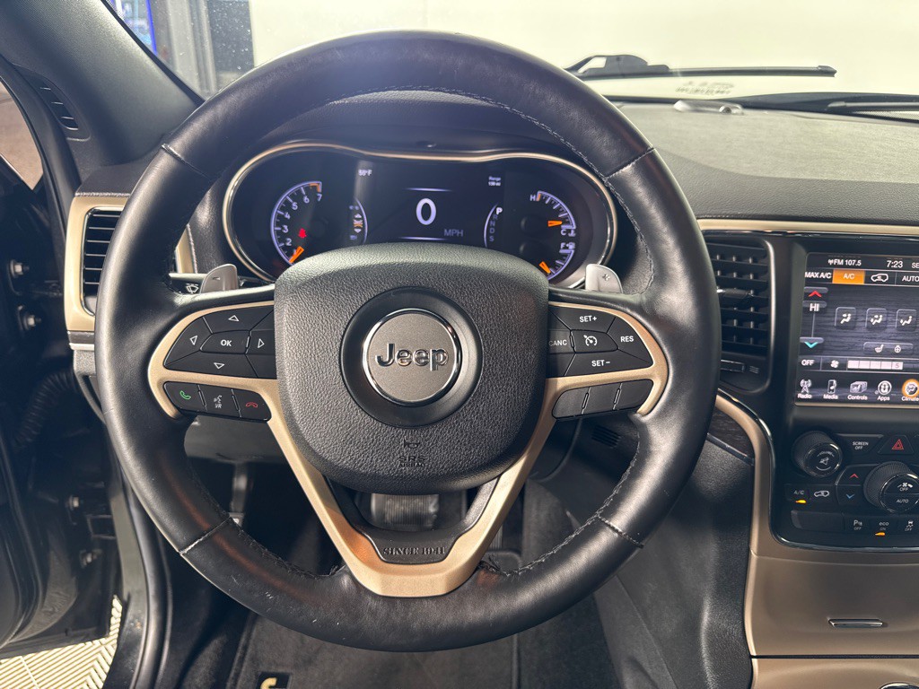 2014 Jeep Grand Cherokee Image 17