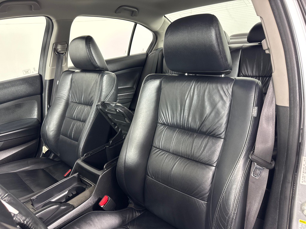 2012 Honda Accord Image 12