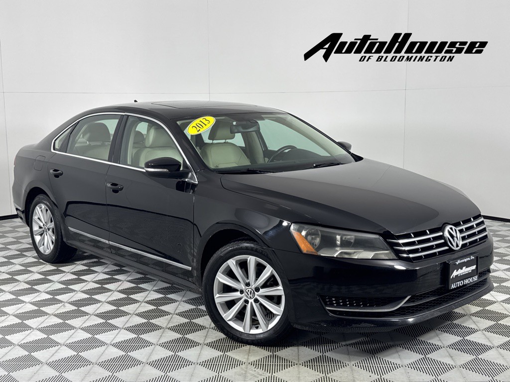 2013 Volkswagen Passat Image 1