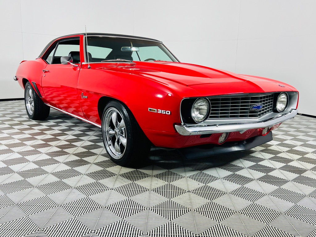 1969 Chevrolet Camaro Image 3