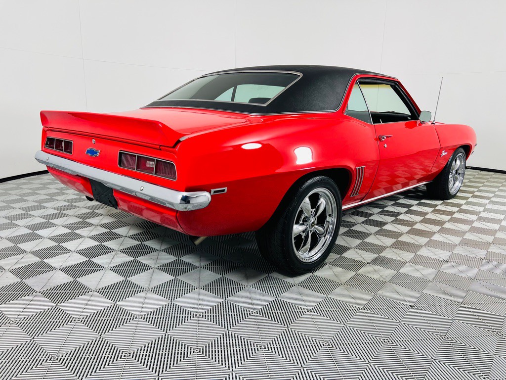 1969 Chevrolet Camaro Image 9