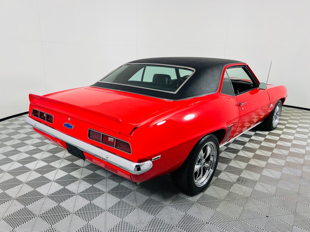1969 Chevrolet Camaro Image 11
