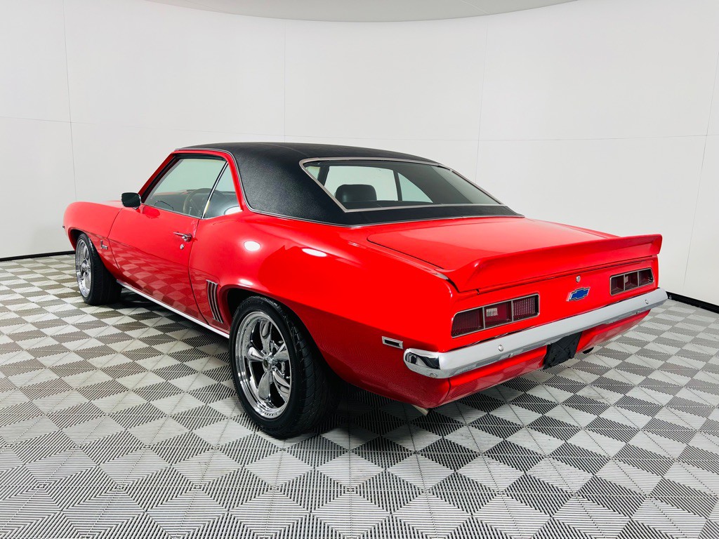 1969 Chevrolet Camaro Image 14