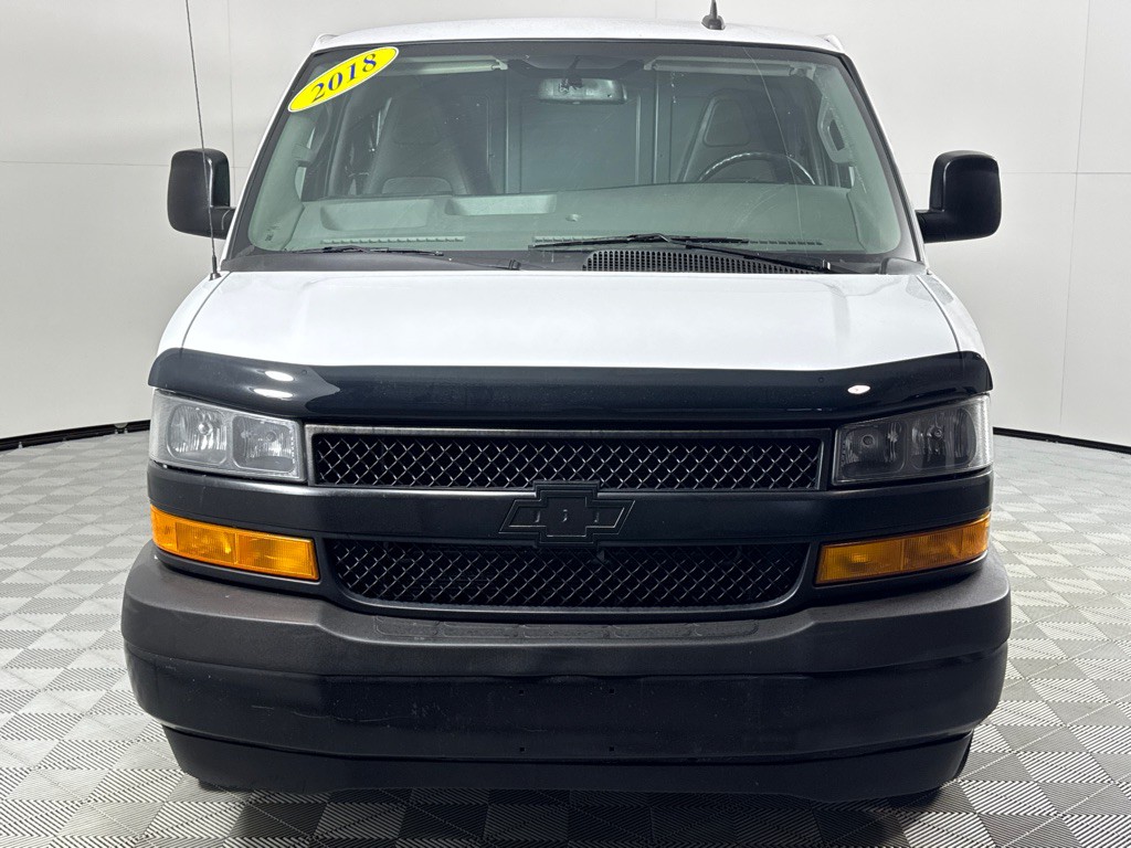2018 Chevrolet Express Image 9