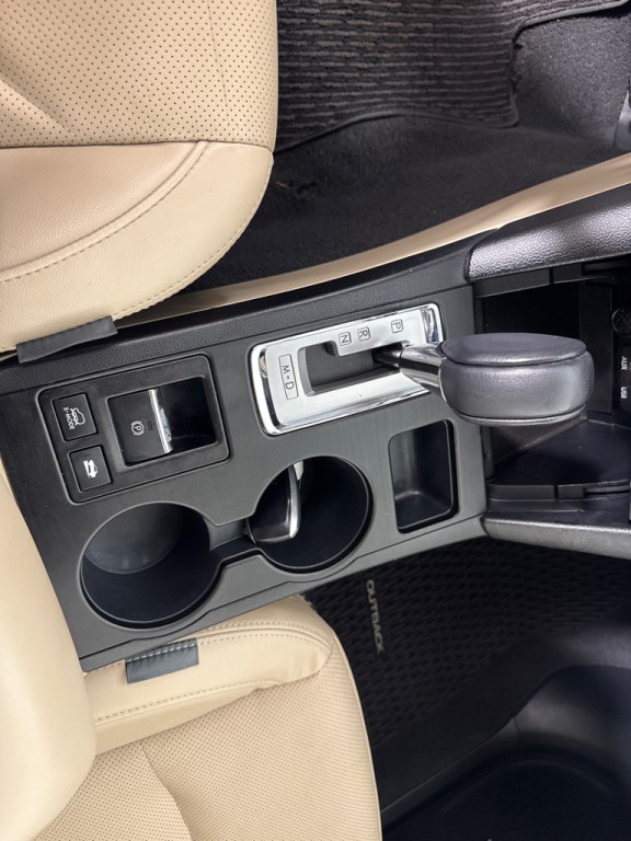 2015 Subaru Outback Image 18