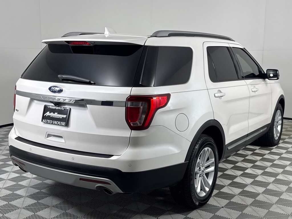 2017 Ford Explorer Image 5