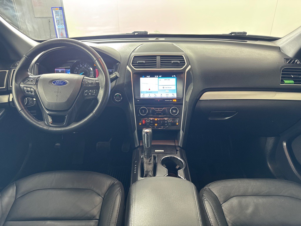 2017 Ford Explorer Image 28
