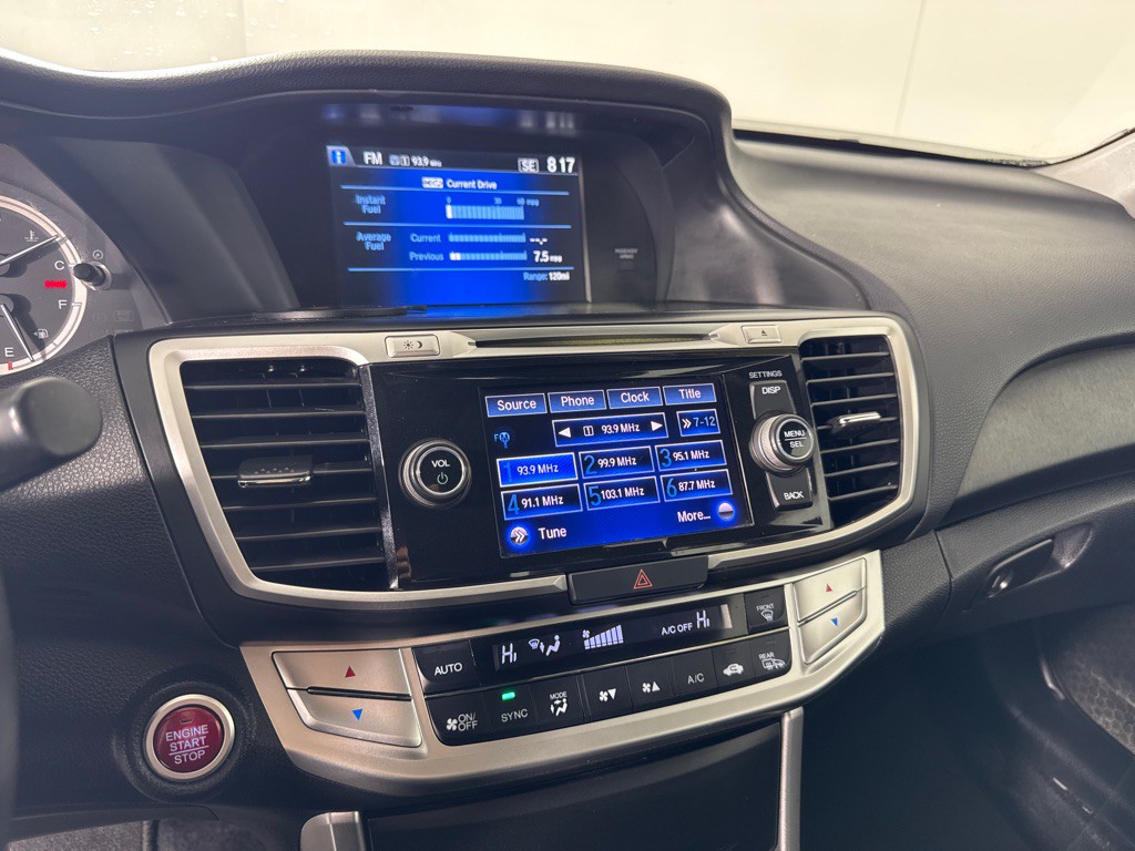 2015 Honda Accord Image 19