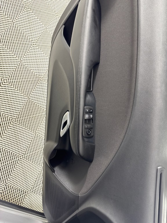 2021 Dodge Challenger Image 11