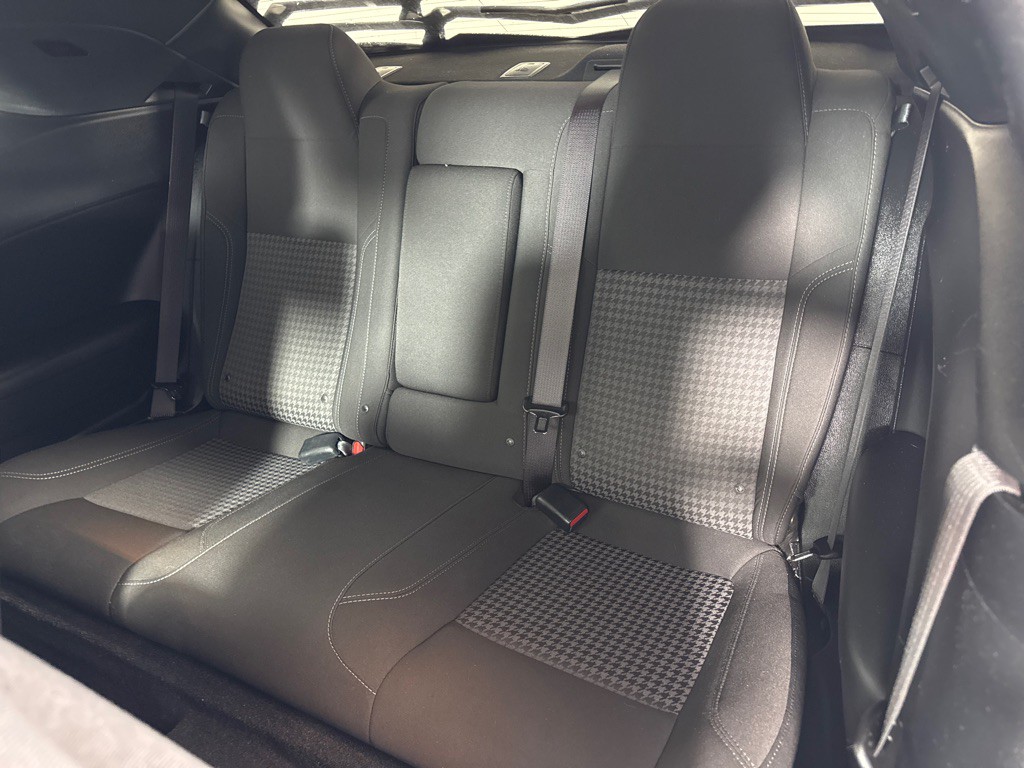 2021 Dodge Challenger Image 19