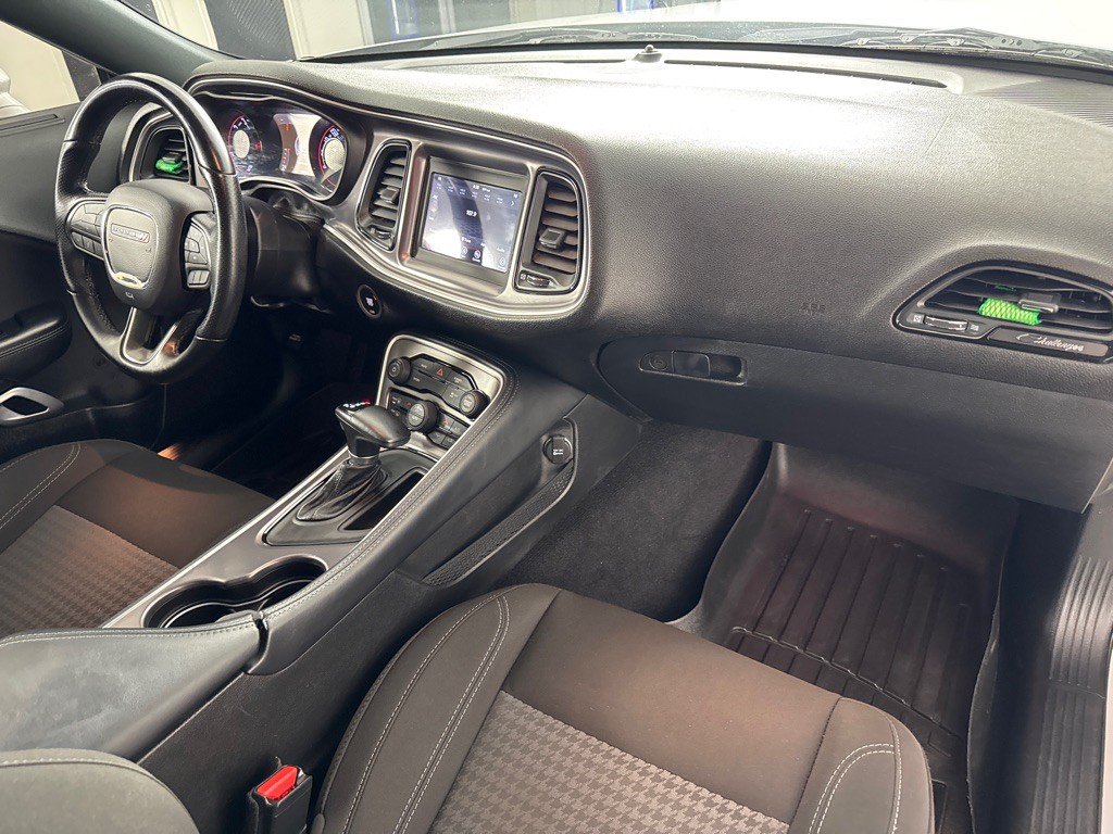 2021 Dodge Challenger Image 23