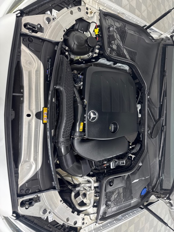 2019 Mercedes-Benz C-Class Image 25