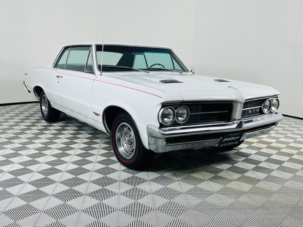1964 Pontiac GTO Image 3