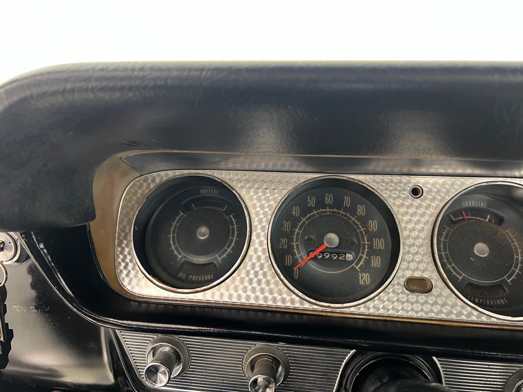 1964 Pontiac GTO Image 24