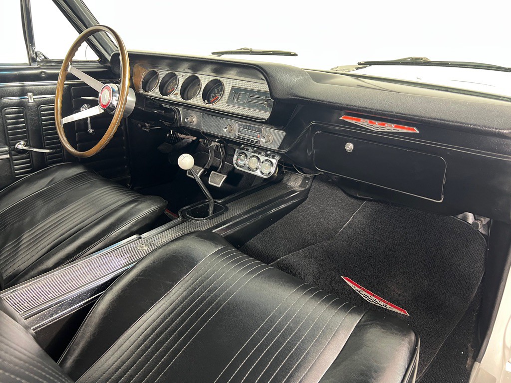 1964 Pontiac GTO Image 31