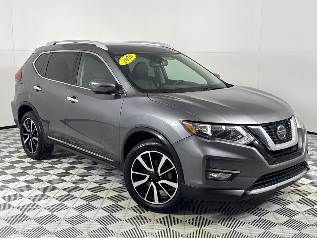 2020 Nissan Rogue Image 2