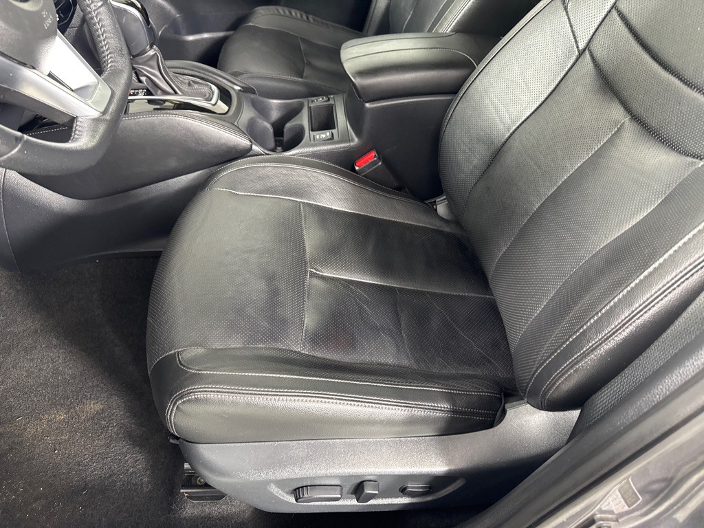 2020 Nissan Rogue Image 13