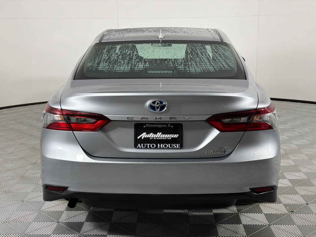 2021 Toyota Camry Image 6