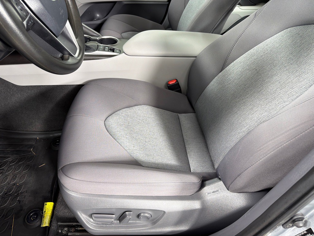 2021 Toyota Camry Image 13