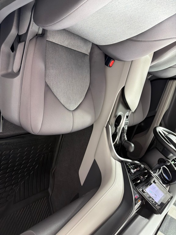 2021 Toyota Camry Image 24