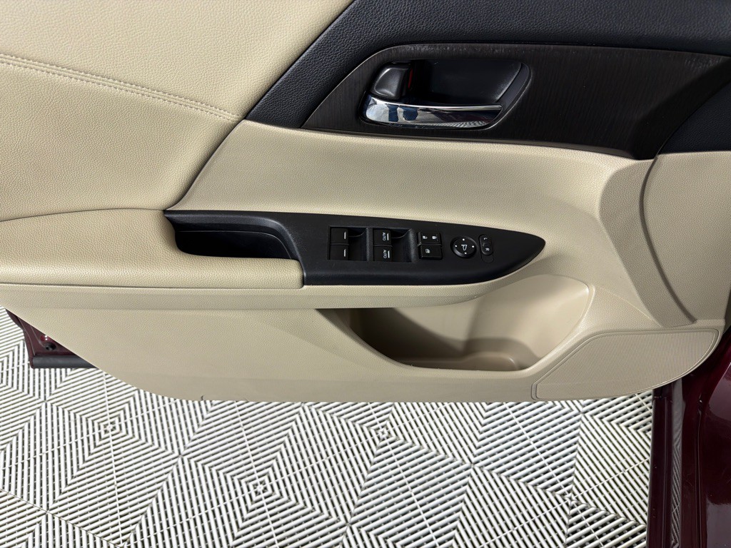 2014 Honda Accord Image 12