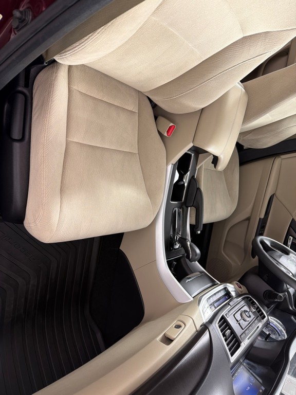 2014 Honda Accord Image 25