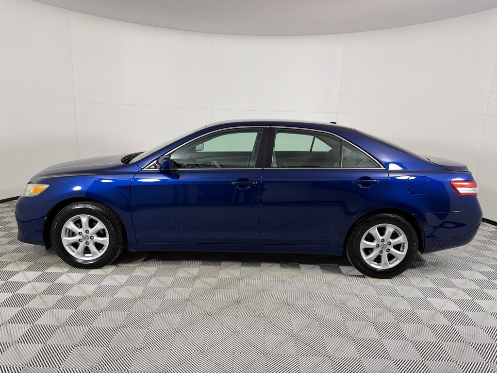 2010 Toyota Camry Image 8