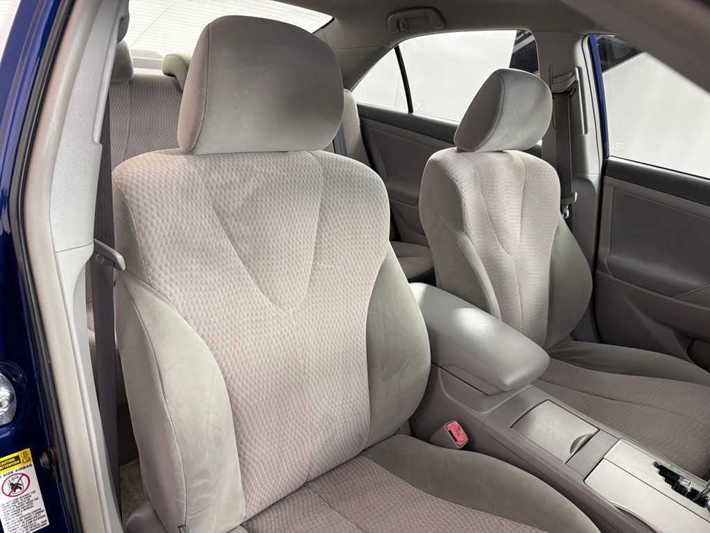 2010 Toyota Camry Image 22