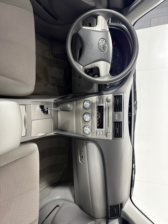 2010 Toyota Camry Image 23